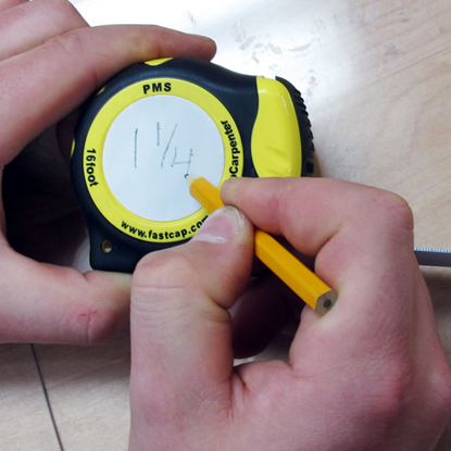 Picture of 25ft METRIC/STANDARD TAPE MEASURE